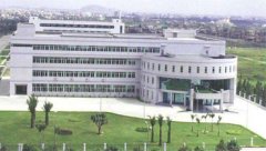 遼寧龍?chǎng)螣犭姽こ逃邢薰局? class=