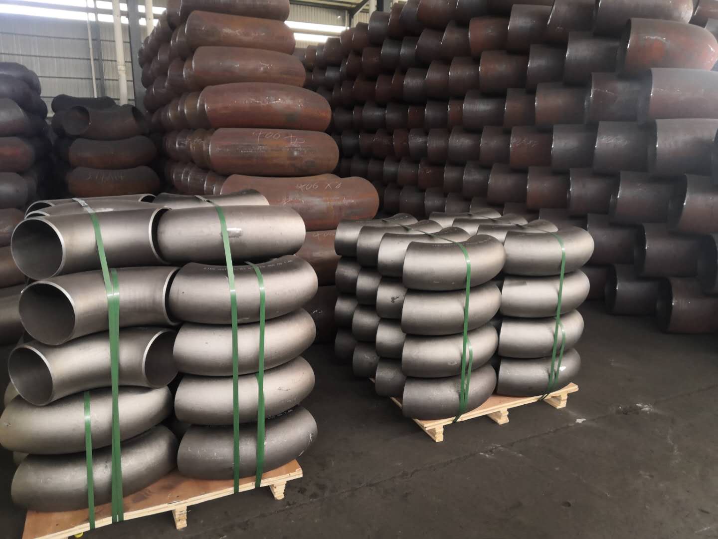 彎頭廠家.jpg 彎頭廠家.jpg